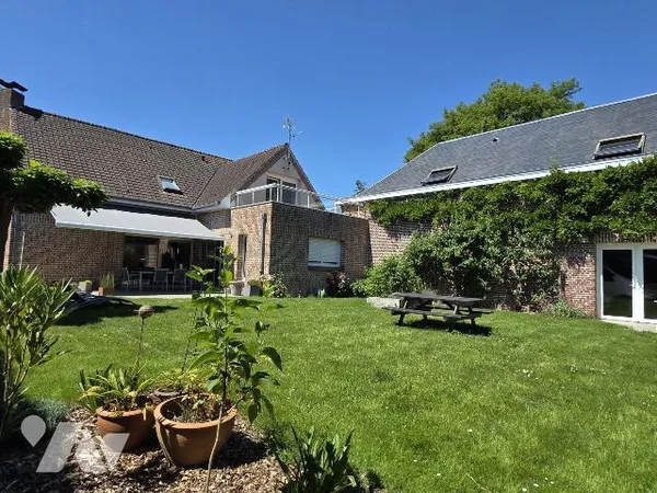 Maison 10 pièces 190 m²