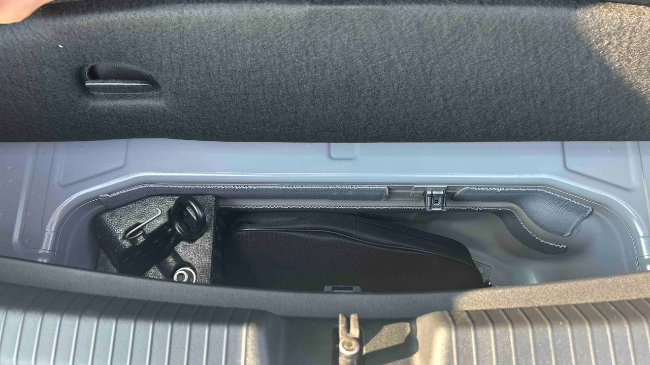 Volkswagen ID.3 Neo 50 kWh — photo 16