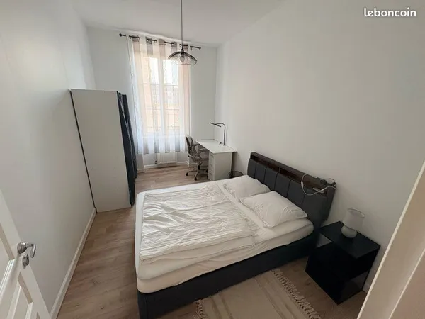 Chambre en colocation étudiante - Limoges proche place Denis Dussoubs