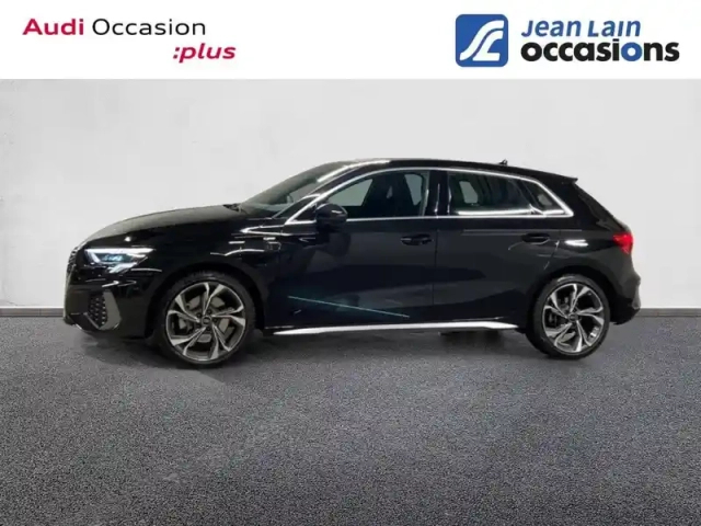 Audi A3 sportback 40 tfsie 204 s tronic 6 — photo 8