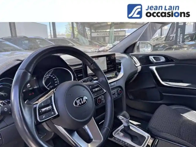 Kia Xceed 1.6 gdi hybride rechargeable 141ch dct6 — photo 11