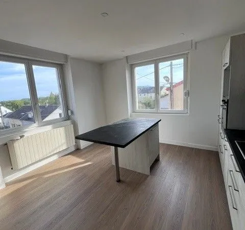 Appartement 4 pièces 97 m² rénové - Hettange-Grande