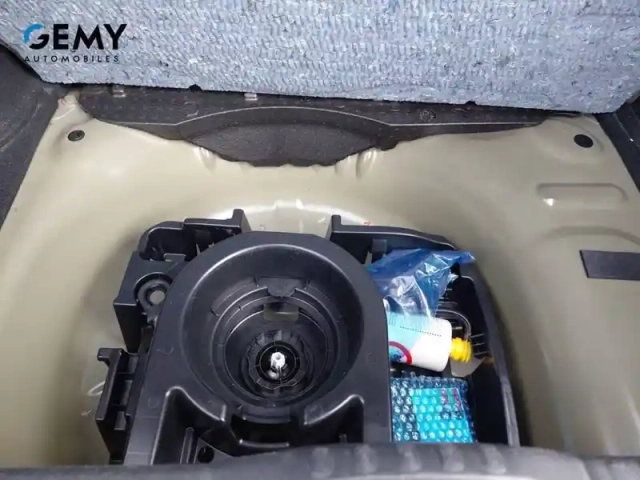 Citroën C3 puretech 83 s&amp;s bvm5 — photo 21