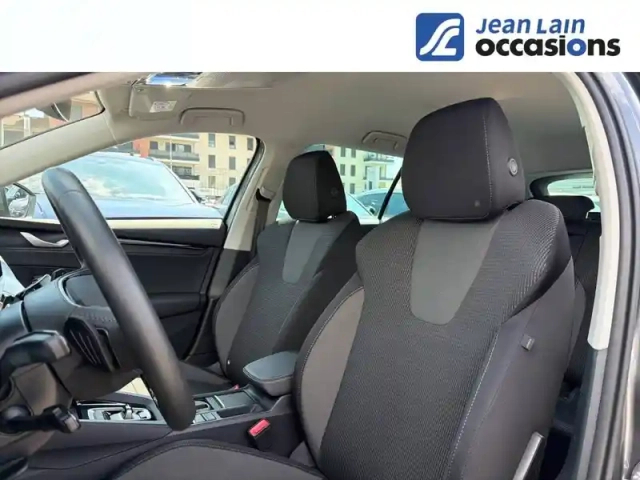 Skoda Octavia combi 2.0 tdi 150 ch scr dsg7 — photo 11