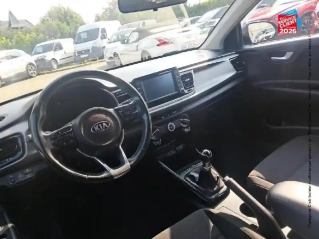 Kia Rio 1.2 84ch isg launch edition business — photo 15