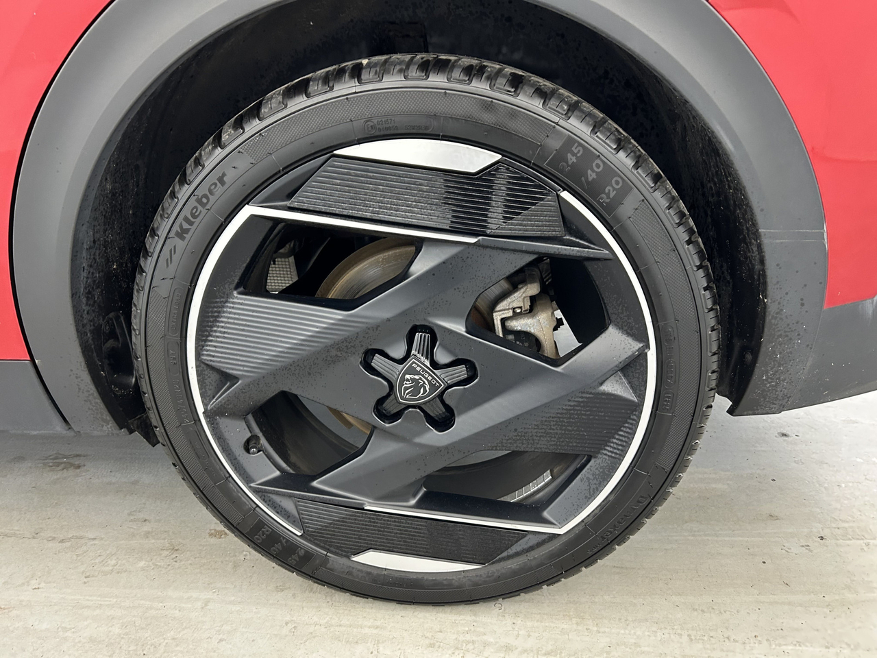 Peugeot 408 — photo 20