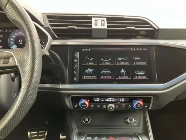 Audi Q3 45 tfsie 245 ch s tronic 6 s line — photo 10