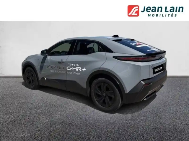 Toyota C-Hr + — photo 7