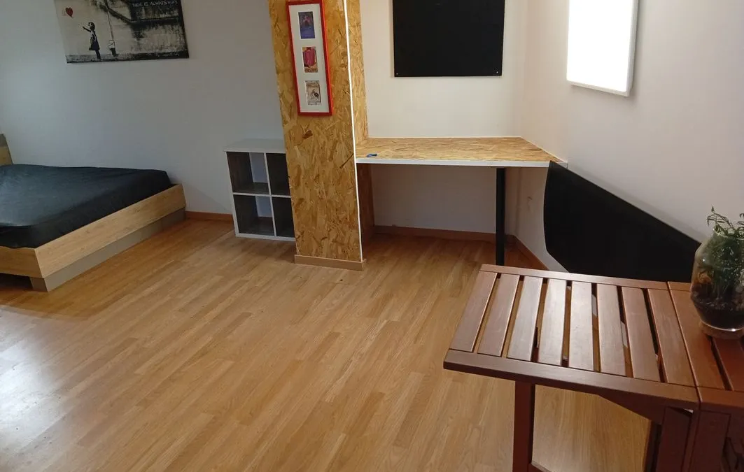 Photo 1