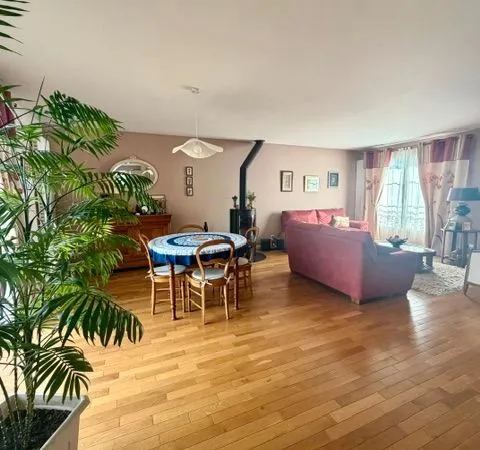 Maison 3 pièces 98 m²