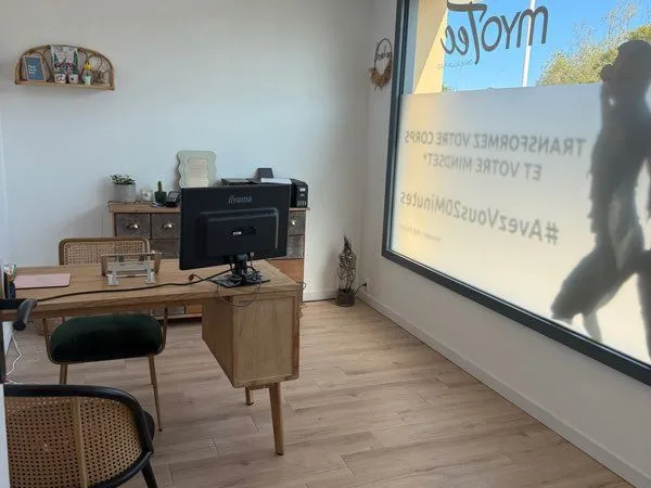 Bureau 10m2 à louer / Châtelailllon