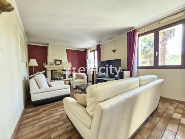 Maison 6 pièces 121 m²