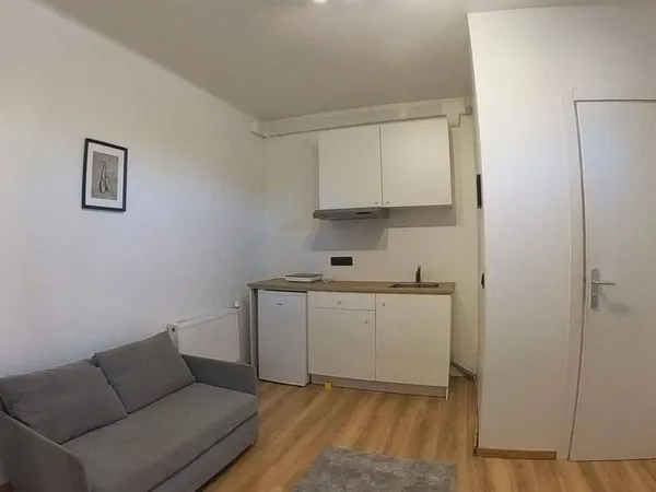 Appartement 1 pièce 13 m²