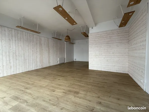 Local 50 m² Châteauroux