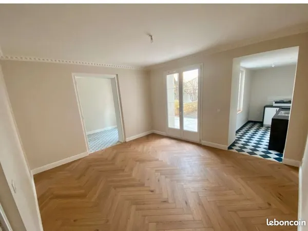 A Vauvert, très beau T2 avec jardin et terrasse