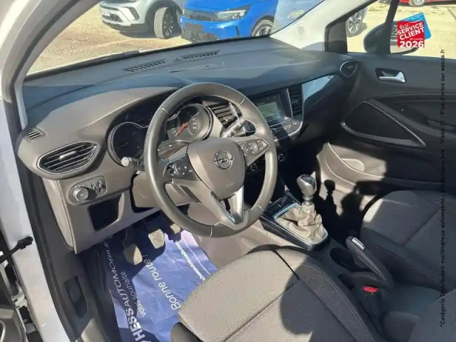 Opel Crossland 1.5 d 110ch elegance — photo 15