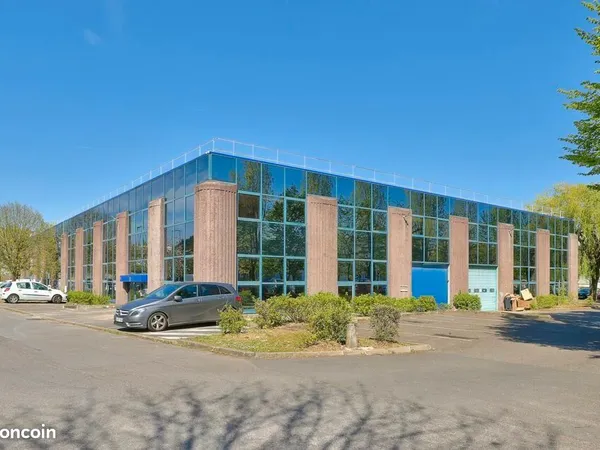Bureaux 286 m² VILLIERS-SUR-MARNE