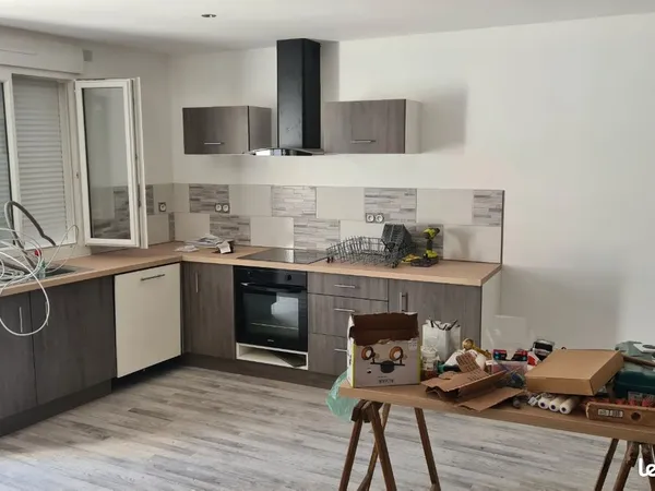 Location maison de ville t4