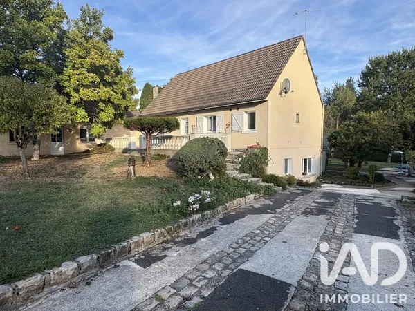 Maison 5 pièces 200 m²