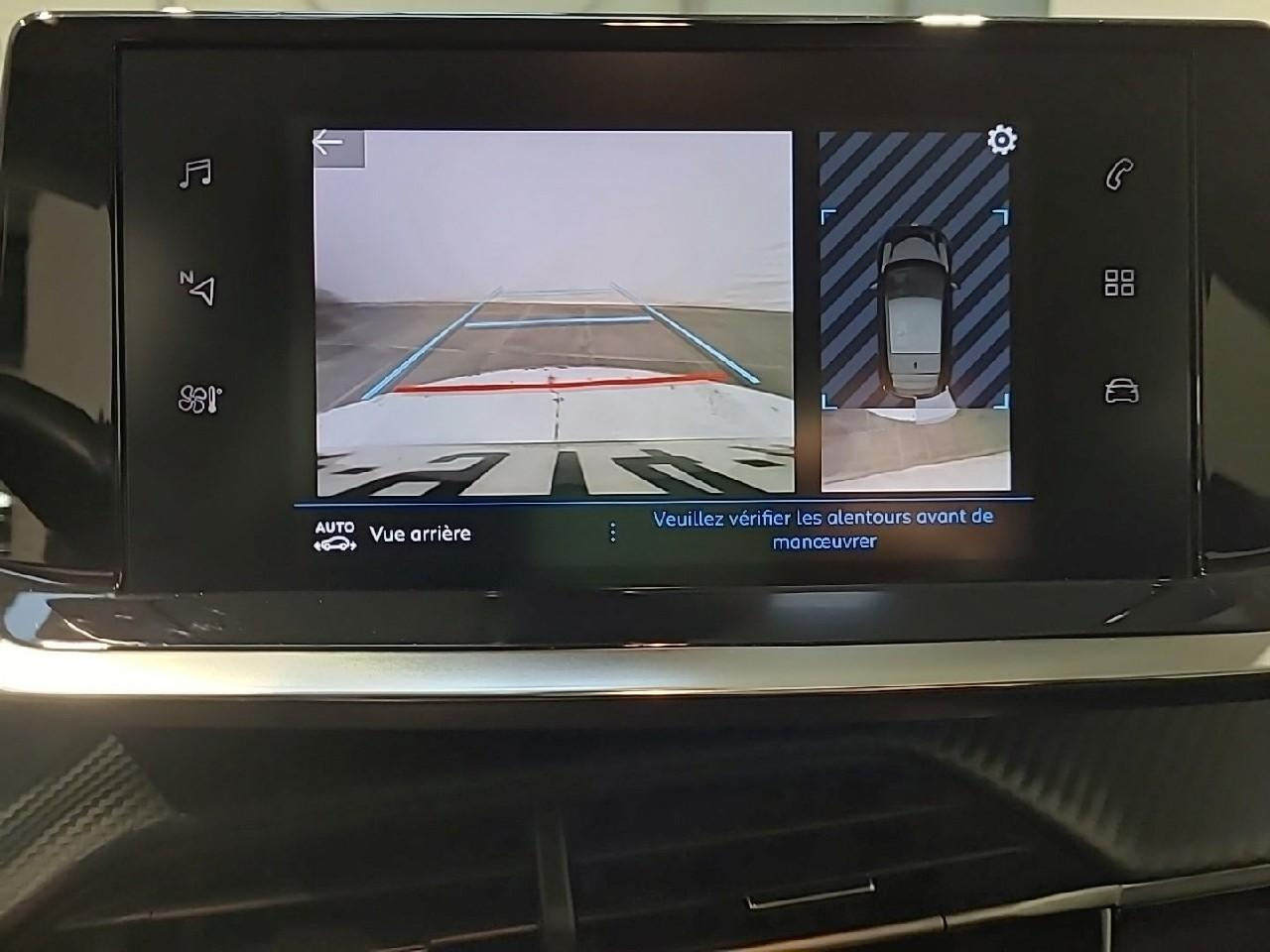 Peugeot 208 puretech 100 s&s bvm6 style — photo 18