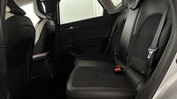 Renault Captur 1.0 TCe 90ch Techno — photo 13