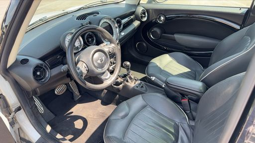 Mini Mini 1.6 Cooper S 184 Steptronic6 - Pack Chili – 2012 – 156249 km – Essence – Boîte Automatique — photo 27