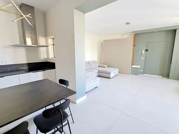 Appartement 4 pièces 90 m²