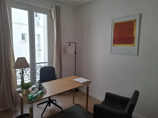 Loue bureau 33m² Paris 11ème - Quartier Voltaire