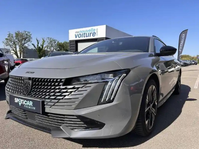 Peugeot 508 sw hybrid 225 e-eat8 — photo 1