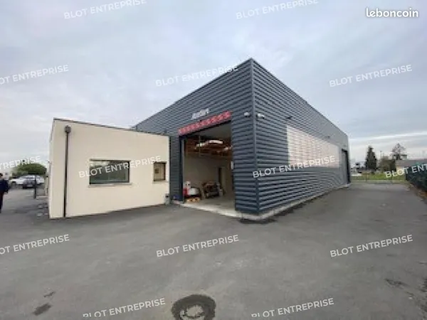 Local d'activité 380 m²