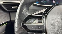 Peugeot 208 e-208 136ch GT Pack — photo 24