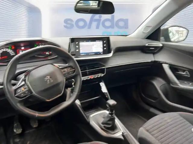 Peugeot 2008 hybrid 145 e-dcs6 — photo 8