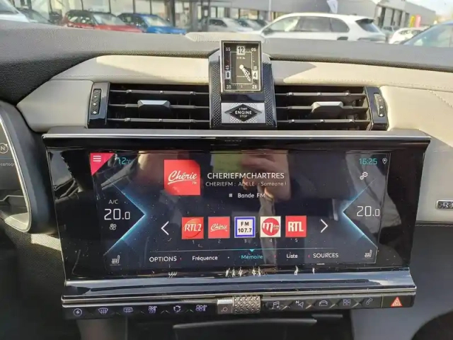 Ds Ds 7 ds7 crossback hybride e-tense 300 eat8 4x4 — photo 19