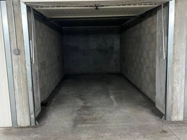 Parking 15 m²
