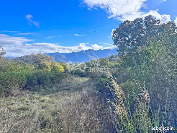 Terrain 2559 m² Cateri