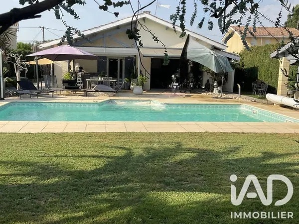Maison de plain-pied 6 pièces 123 m²
