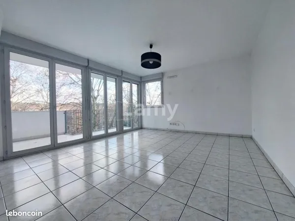 Appartement 4 pièces 77 m²