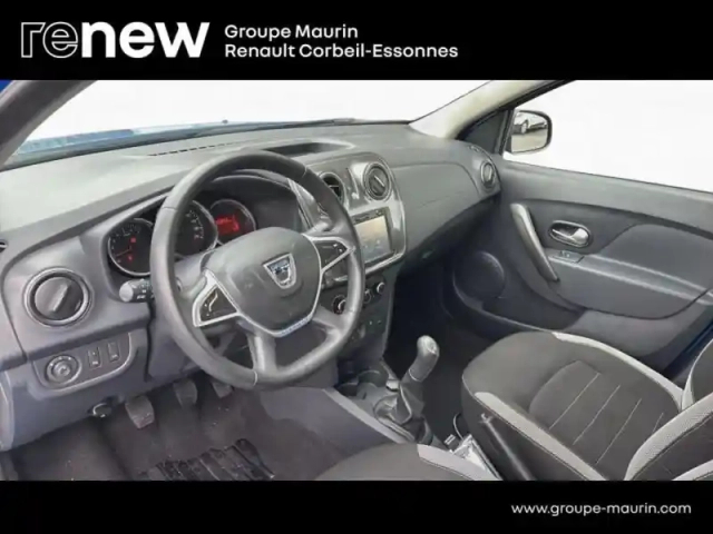 Dacia Sandero 0.9 tce 90ch stepway -18 — photo 12