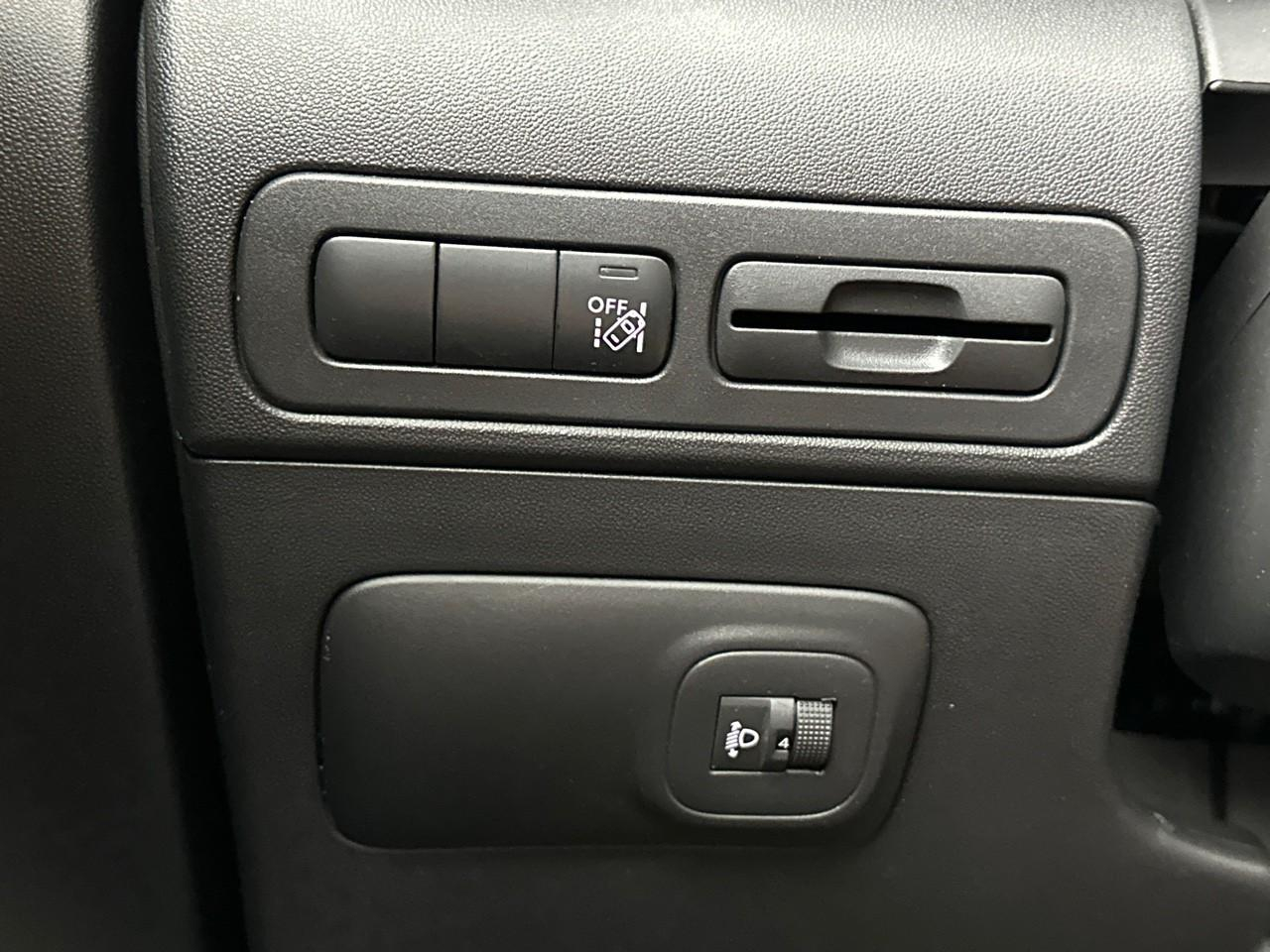 Citroën C3 Aircross puretech 130 s&s eat6 shine pack — photo 16