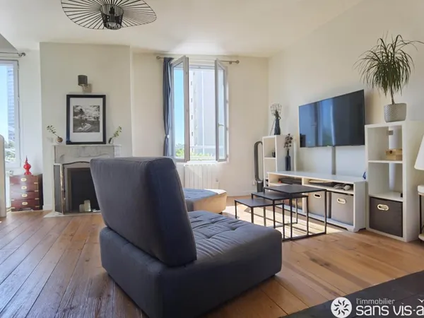 Vends duplex/triplex - 88.07 m² - 3 pièces, 2 chambres - Puteaux 92800