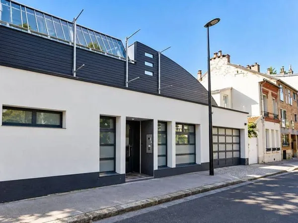 Bureau 581 m²