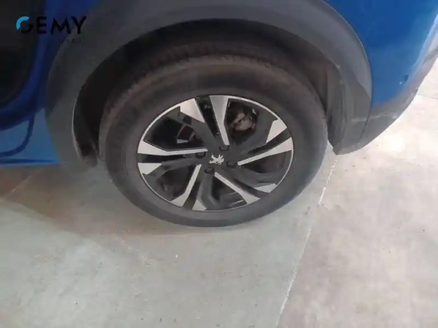 Peugeot 2008 puretech 130 s&amp;s eat8 — photo 51