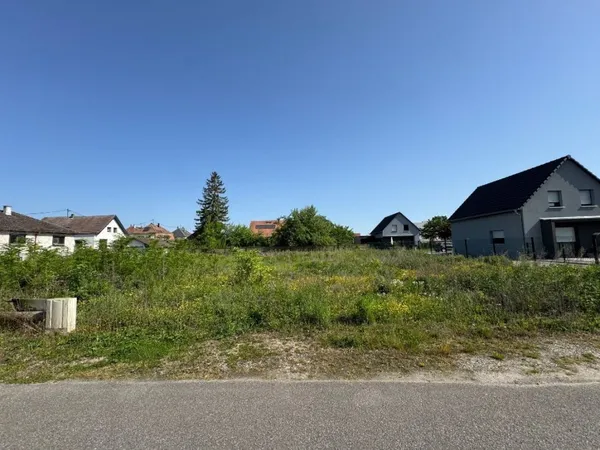 Terrain 528 m²