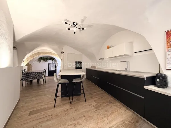 Maison 6 pièces 158 m²