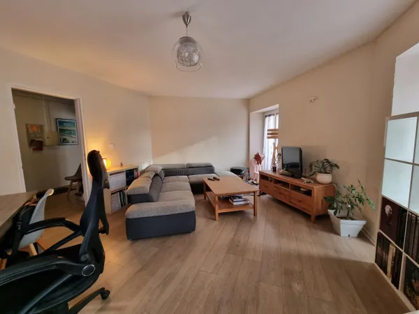 Hypercentre Appartement type 4 loué meublé