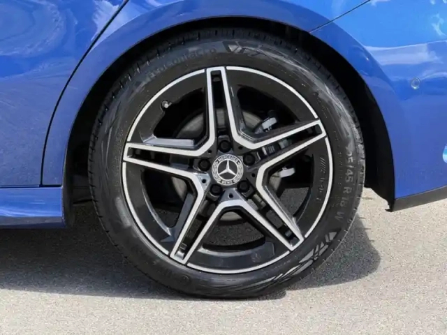 Mercedes Classe A 200 d 150ch amg line 8g-dct — photo 14