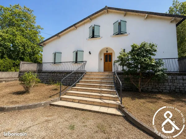 Propriété 7 pièces 167 m²