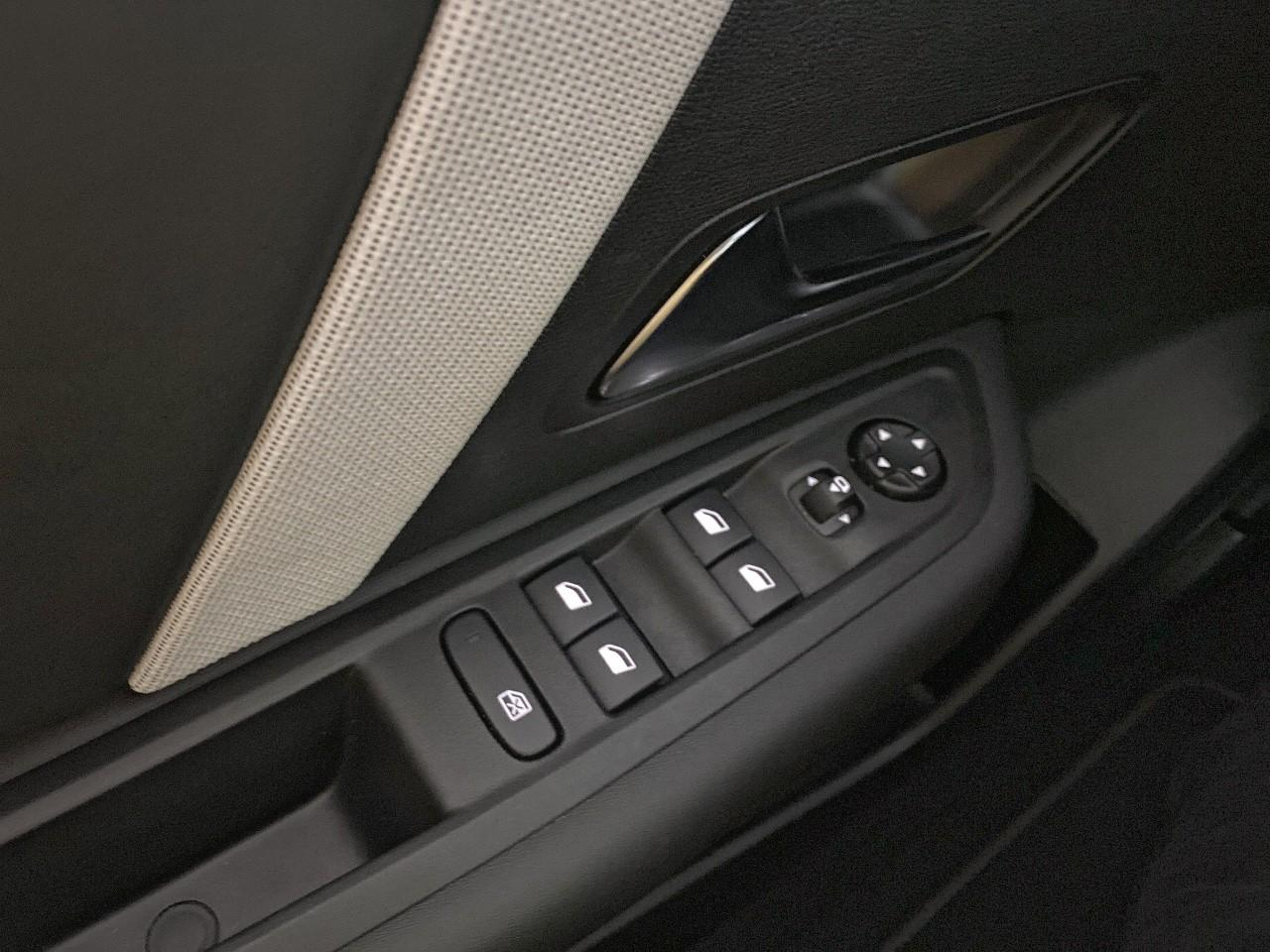Citroën C4 hybride 136 e-dcs6 max — photo 20