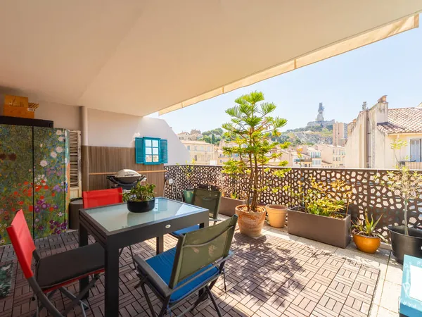 Appartement 4 pièces 100 m²