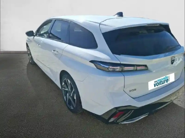 Peugeot 308 sw puretech 130ch s&amp;s bvm6 — photo 7